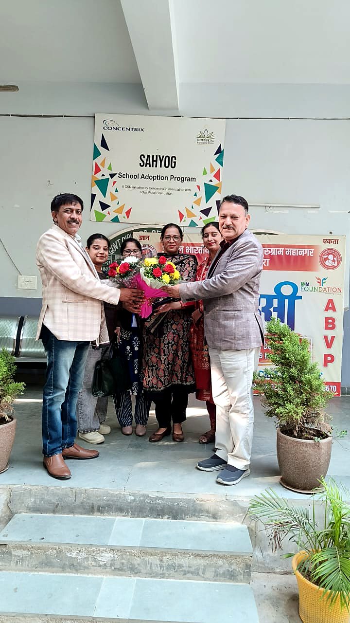 School outreach image 2